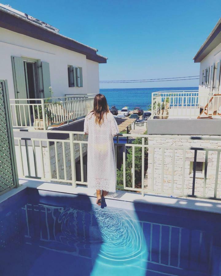 Sea And Sun Luxury Pools' Villas 코레프토 외부 사진